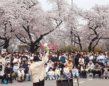 엉클키드 활동사진