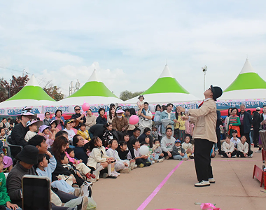 엉클키드 활동사진