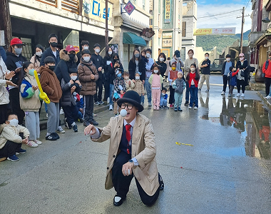 엉클키드 활동사진